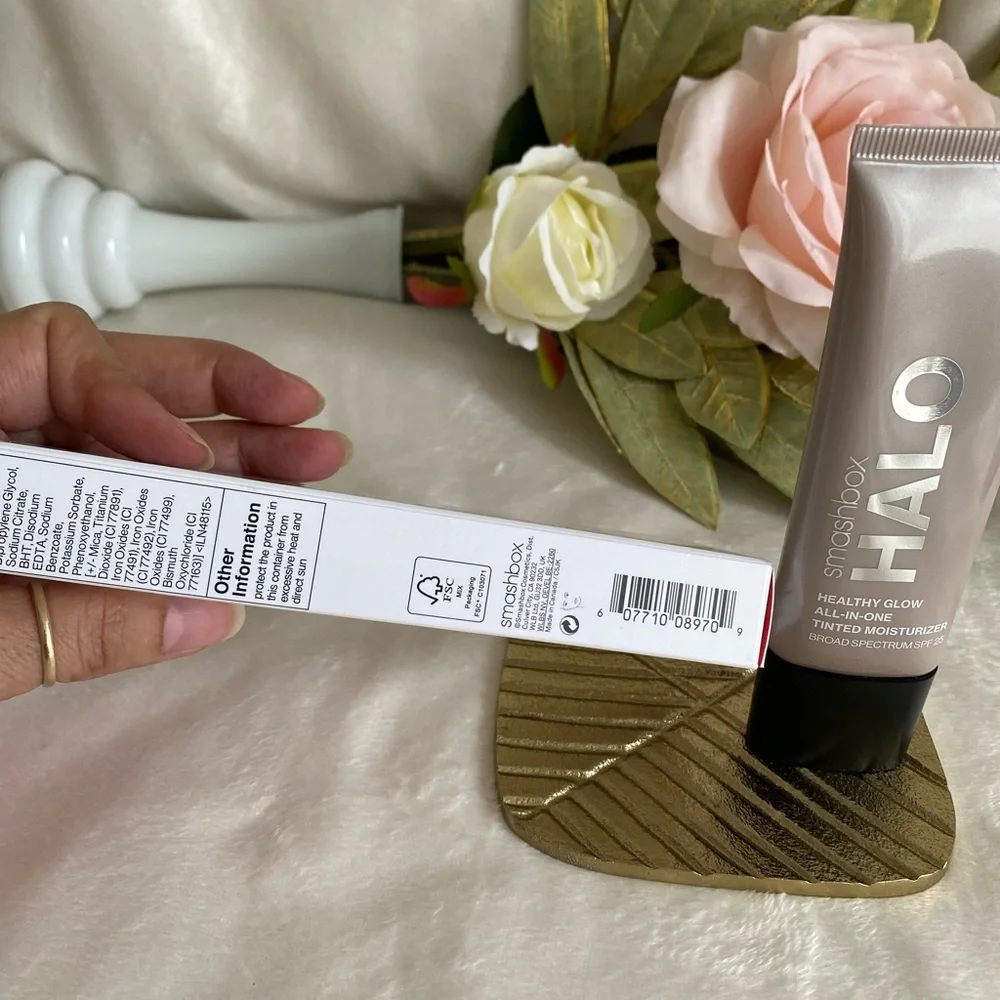 Smashbox Halo Tinted Moisturizer - Dark